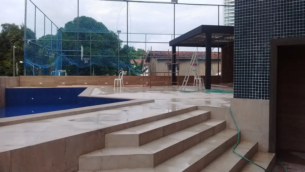 Piscina antes do retrofit